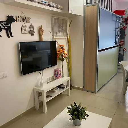 Badarosa 2 House10min To Barceloncity&nearto Dom wakacyjny Badalona