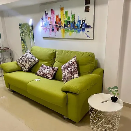 Dom wakacyjny Badarosa 2 House10min To Barceloncity&nearto Badalona