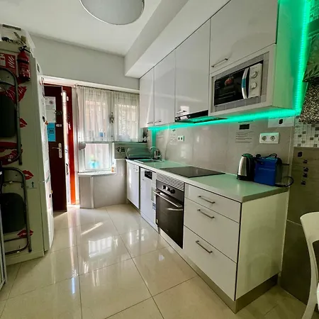 Badarosa 2 House10min To Barceloncity&nearto Dom wakacyjny *
